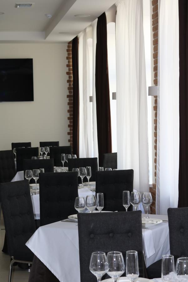 Smart Boutique Hotel Вітебськ Екстер'єр фото