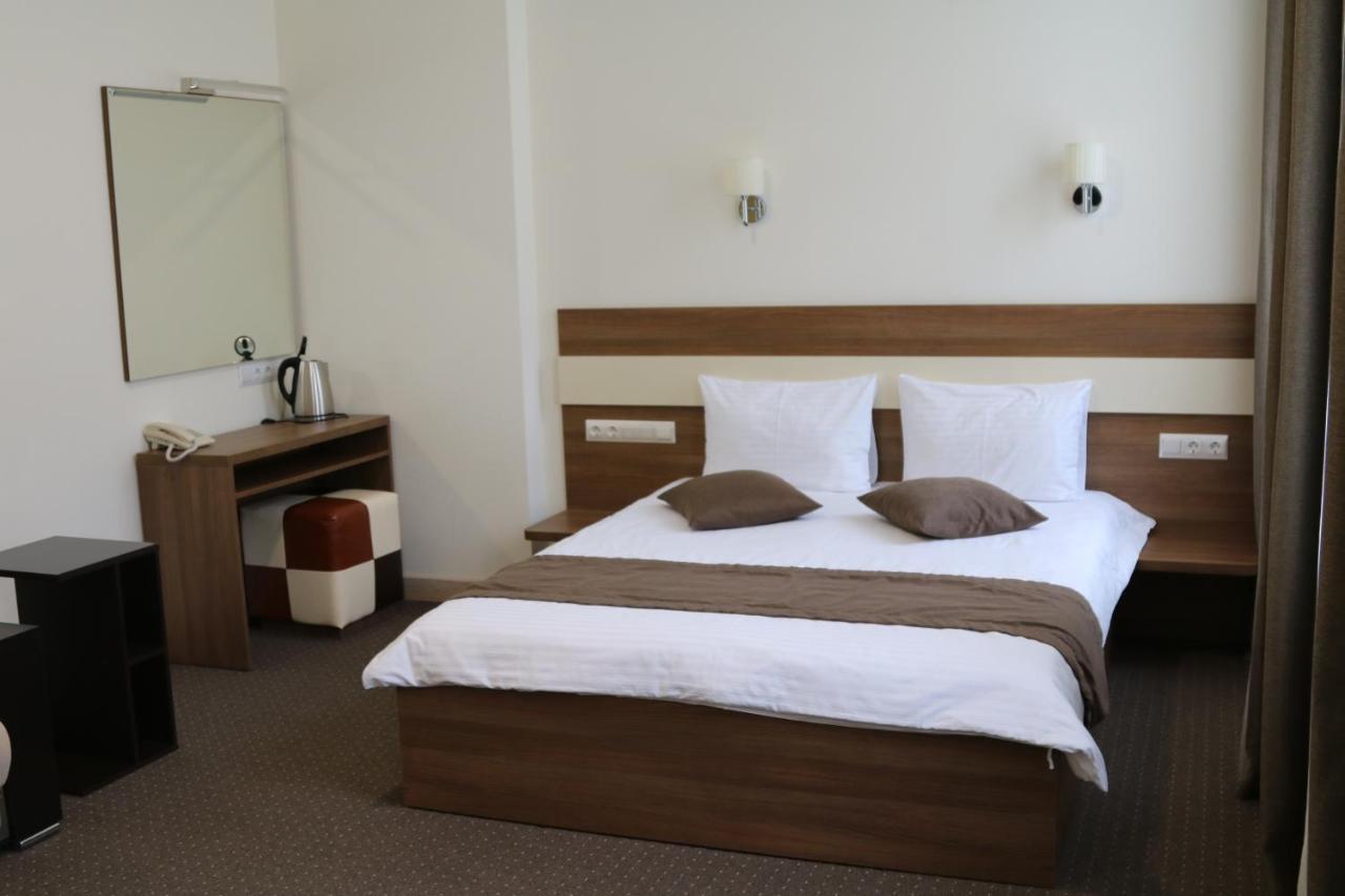 Smart Boutique Hotel Вітебськ Екстер'єр фото